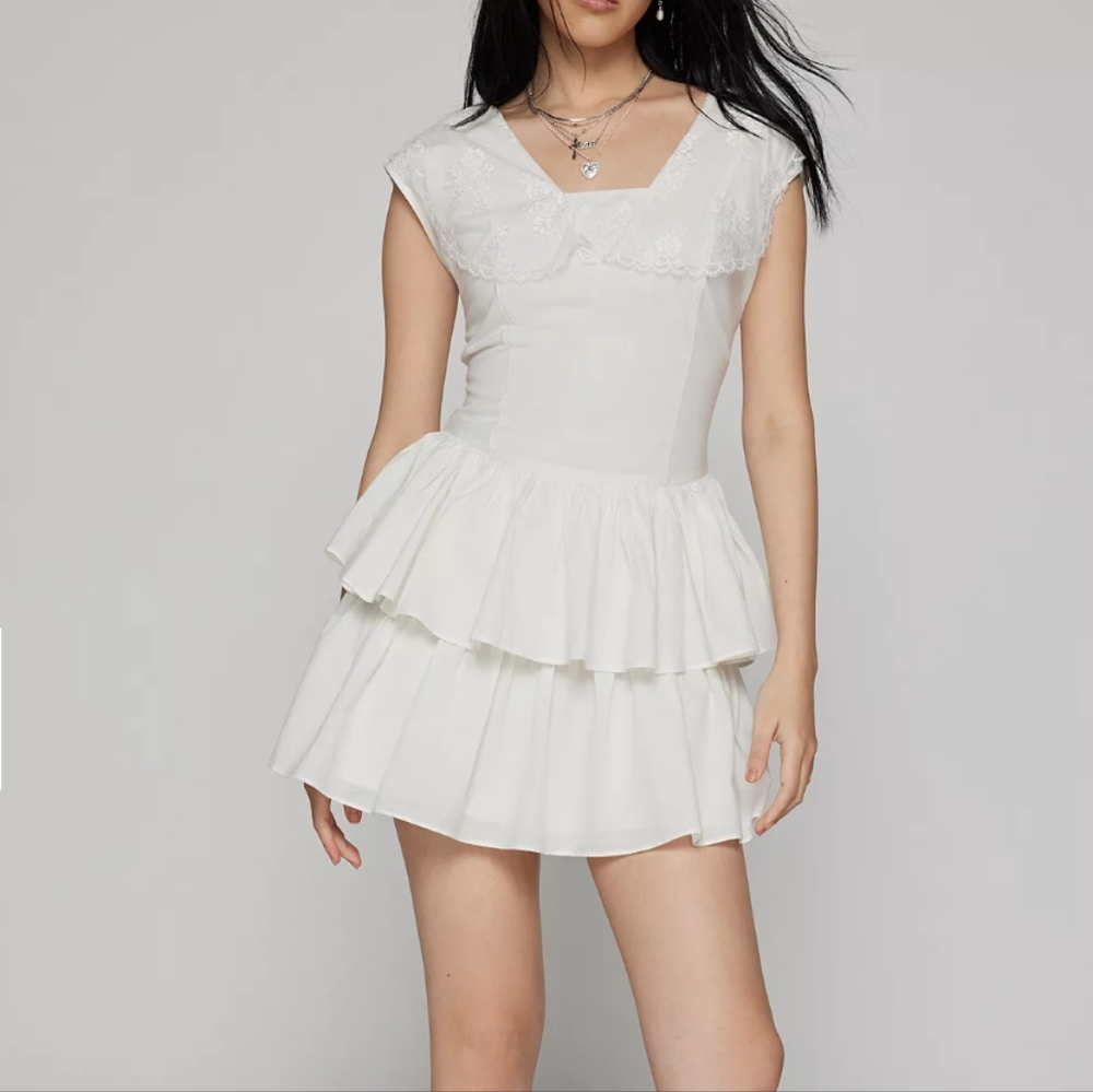 Kimchi Blue‎ White Ruffled Mini Dress Size M